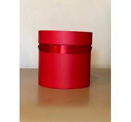 Шляпная коробка 16 см Красный